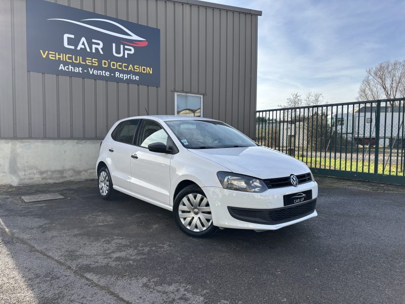 VOLKSWAGEN POLO 2014