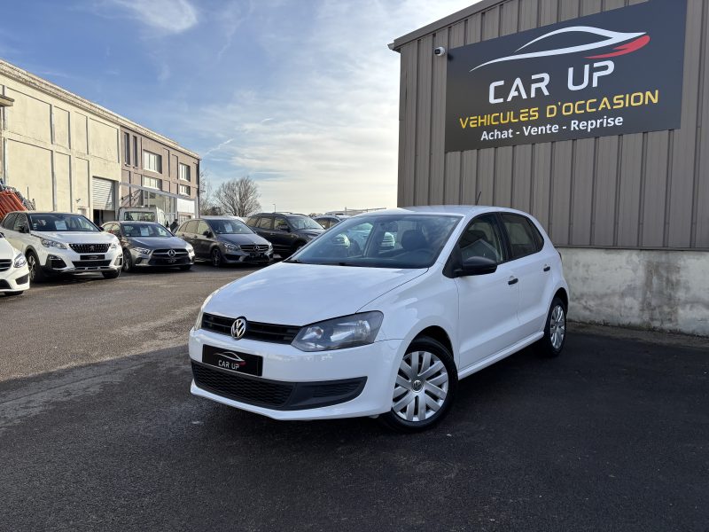 VOLKSWAGEN POLO 2014
