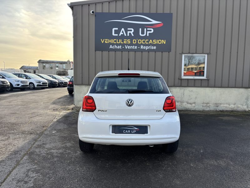 VOLKSWAGEN POLO 2014