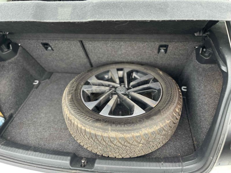 VOLKSWAGEN POLO VI 1.6 TDI 95CH IQ DRIVE GARANTIE 6 MOIS