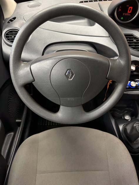 RENAULT TWINGO 2010