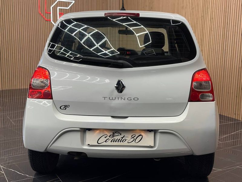 RENAULT TWINGO 2010