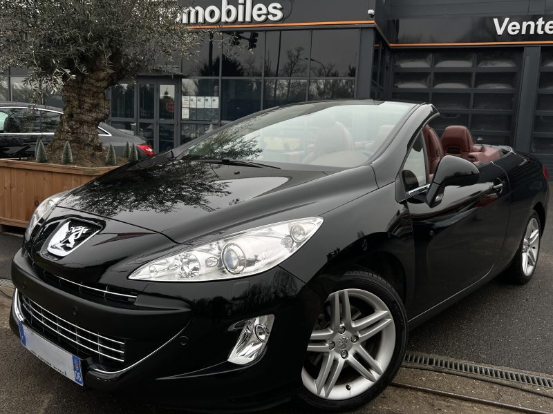 PEUGEOT 308 CC FELINE 2.0 HDI 136 Cv BOITE AUTOMATIQUE INTERIEUR CUIR GPS 87 300 Kms - GARANTIE 1 AN