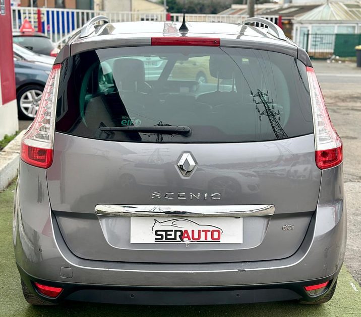 RENAULT MEGANE SCENIC 2015