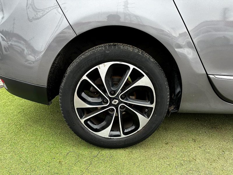 RENAULT MEGANE SCENIC 2015