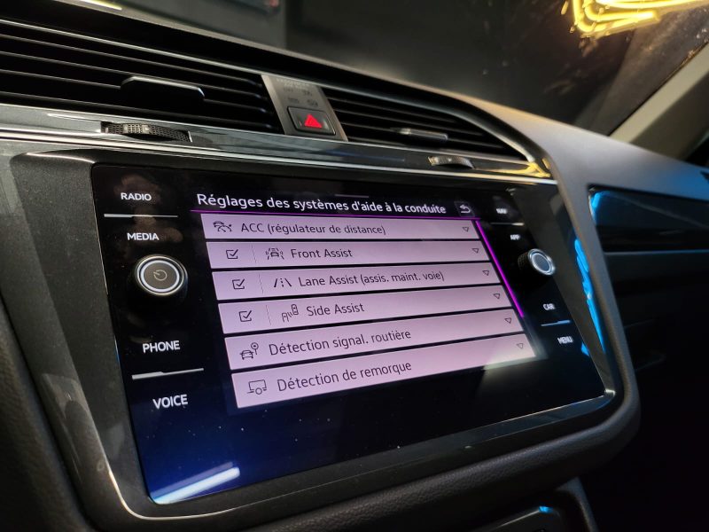 VOLKSWAGEN TIGUAN 1.5 TSI 150 CV ELEGANCE / TOIT OUVRANT + CAMERA 360° + IQ LIGHT /