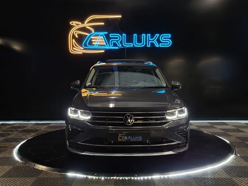 VOLKSWAGEN TIGUAN 1.5 TSI 150 CV ELEGANCE / TOIT OUVRANT + CAMERA 360° + IQ LIGHT /