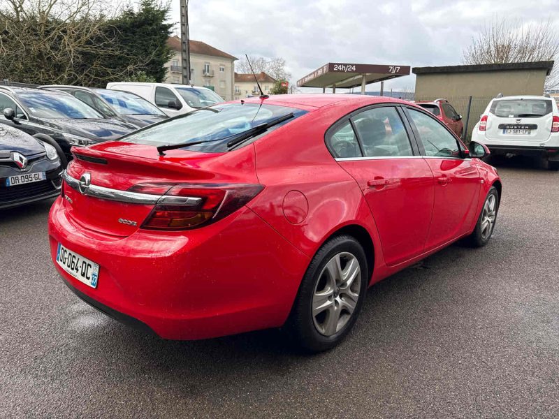 OPEL INSIGNIA 2014