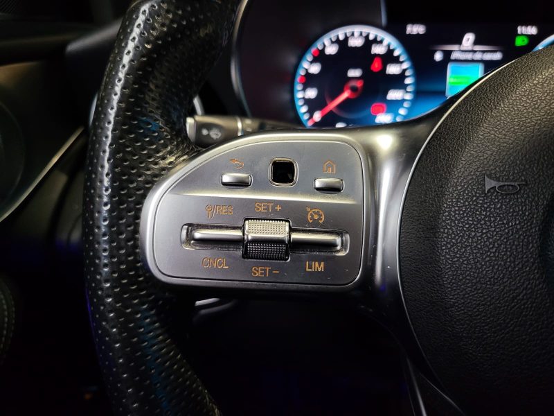 MERCEDES CLASSE GLC 220 d 4MATIC 194cv AMG LINE / TOIT OUVRANT / BURMESTER / APPLE CARPLAY / SIEGES