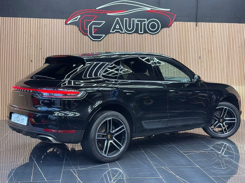 PORSCHE MACAN 2019