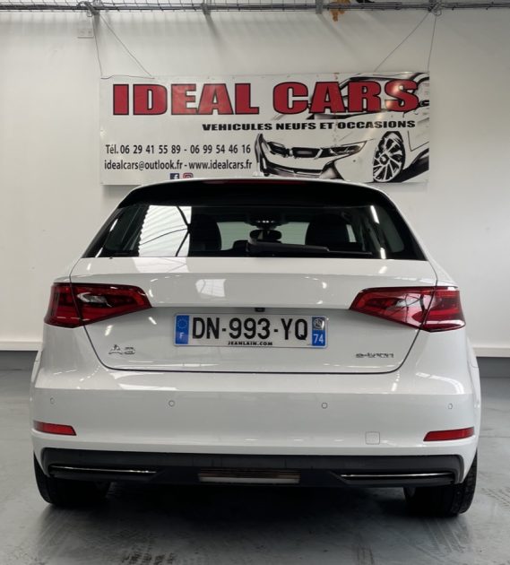 AUDI A3 SPORTBACK E-TRON 2015