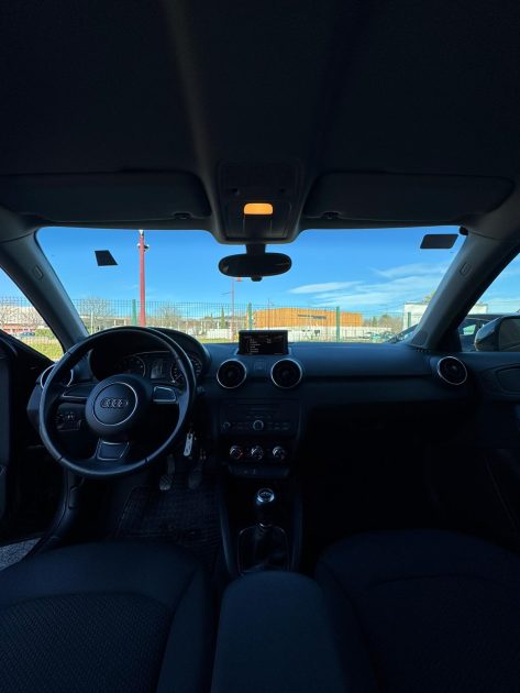 AUDI A1 2011 1.2 tfsi 86CV Ambition / Moteur à Chaine / CT OK 