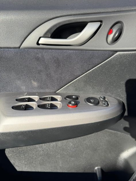 HONDA CIVIC  2007 1.4i 85CV / Moteur à Chaine / CT OK / Révisée 