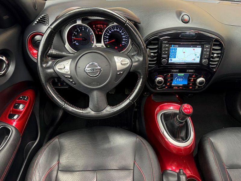 NISSAN JUKE 2015