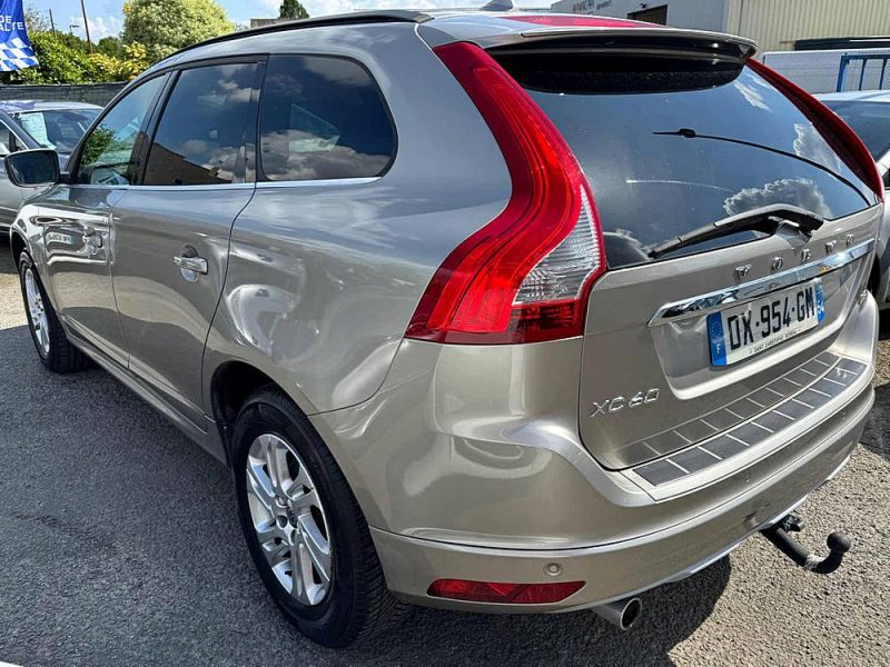 VOLVO XC60 2.0 D3 150CH Momentum