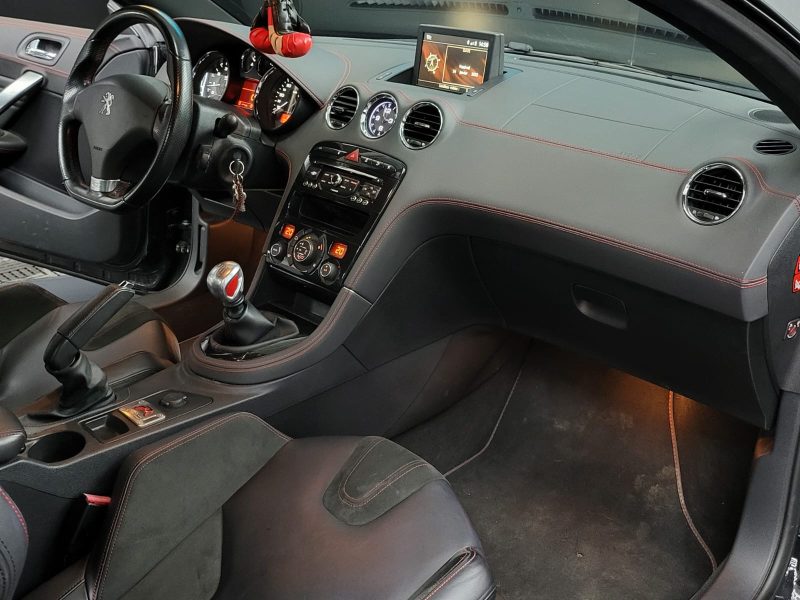 PEUGEOT RCZ R 1.6 THP 270cv BVM6