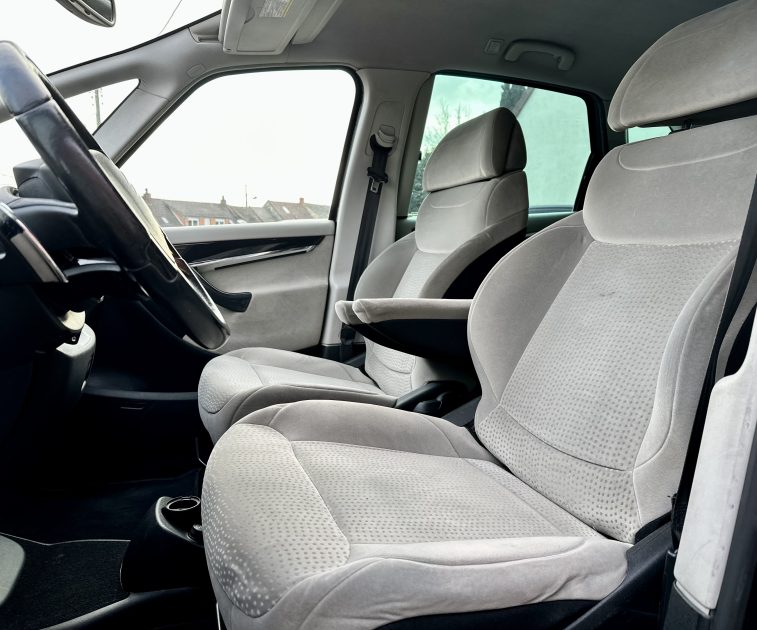 CITROEN C4 PICASSO I 2.0L HDi 136Ch *EXCLUSIVE* / REVISEE&GARANTIE