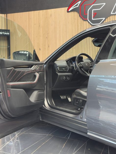 MASERATI LEVANTE 2019