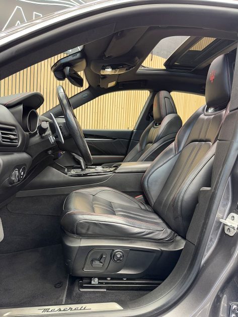 MASERATI LEVANTE 2019