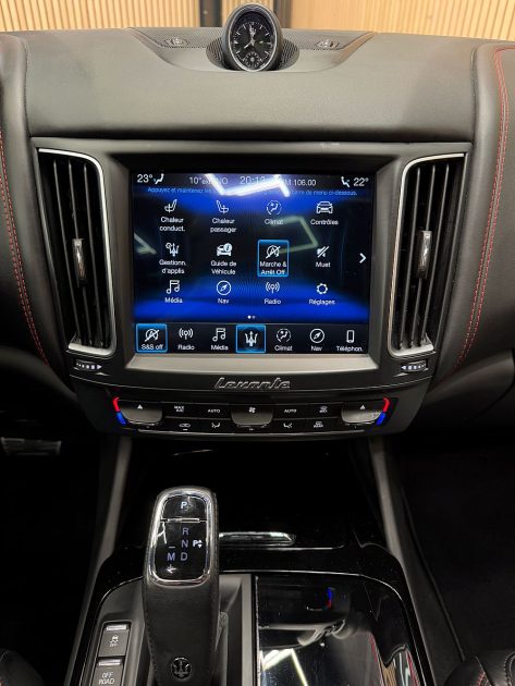 MASERATI LEVANTE 2019