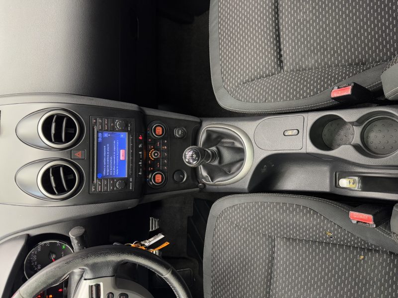NISSAN QASHQAI 2009