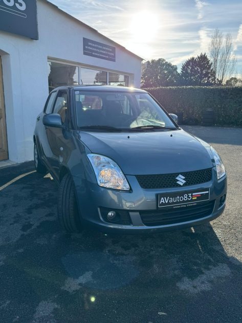 Suzuki Swift  1.3 90cv 4x4 / Moteur à Chaine / CT OK 