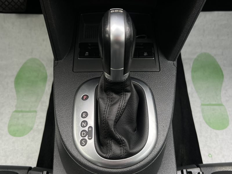 VOLKSWAGEN TOURAN II 1.6 TDI BLUEMOTION 105 Cv BOITE AUTOMATIQUE DSG7 GPS CRIT AIR 2 - GARANTIE 1 AN