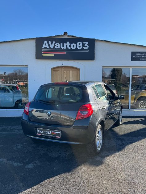 RENAULT CLIO 2005 Première Main / CT OK / Distribution Neuve 
