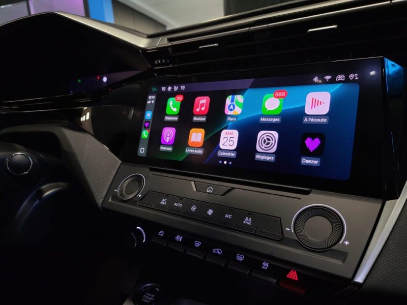 PEUGEOT 308 1,2 PURETECH 110 ACTIVE PACK / SUIVI PEUGEOT / 1ERE MAIN / APPLE CARPLAY