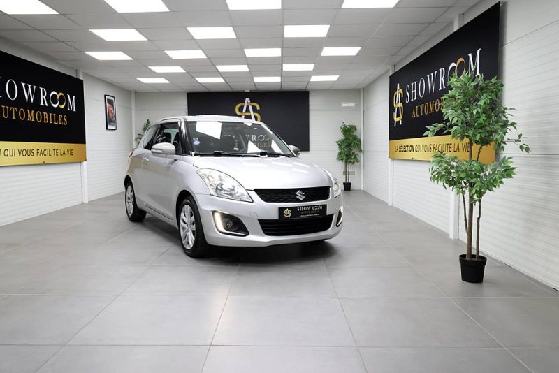 SUZUKI SWIFT 2015