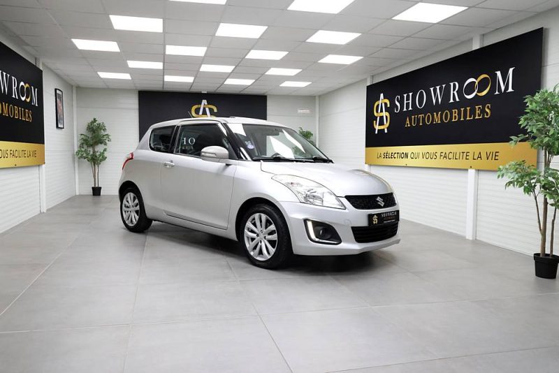 SUZUKI SWIFT 2015