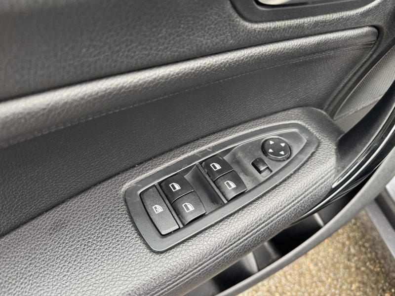 B.M.W. SERIE 1 116D EXECUTIVE BVA