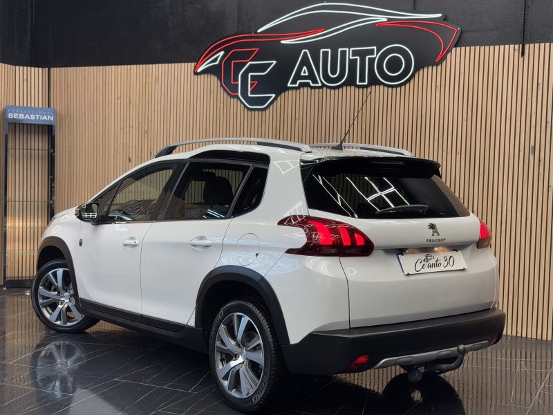 PEUGEOT 2008 2017