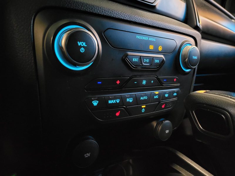 FORD RANGER RAPTOR 2.0 213cv BVA10 DOUBLE CABINE /SUIVI FORD/ CAMERA/ ATTELAGE AMOVIBLE/