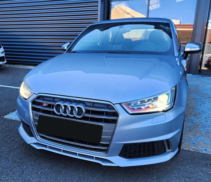 AUDI S1 2.0 TFSI 230 QUATTRO*XENON*1°MAIN*COLLECTION*