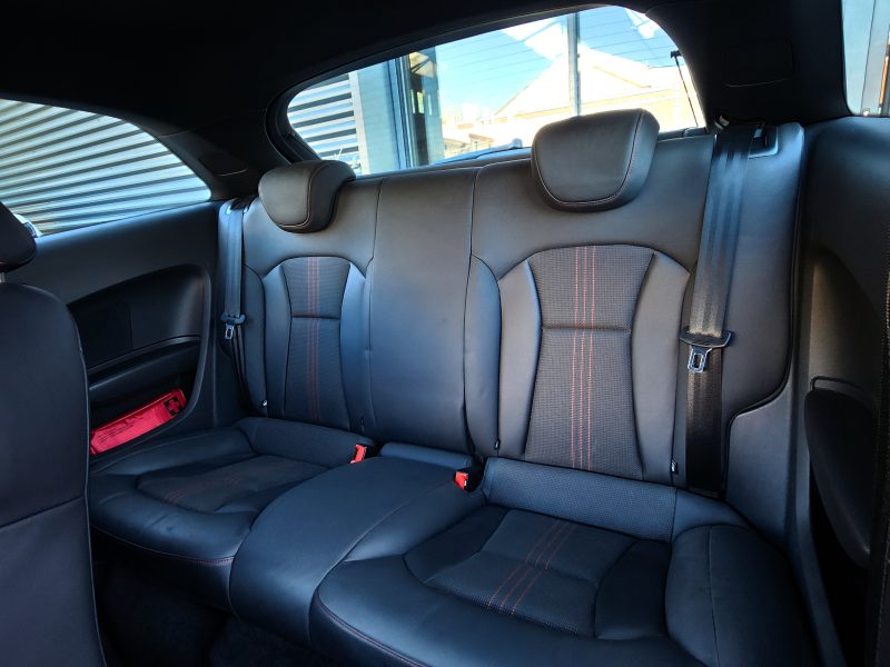 AUDI S1 2.0 TFSI 230 QUATTRO*XENON*1°MAIN*COLLECTION*