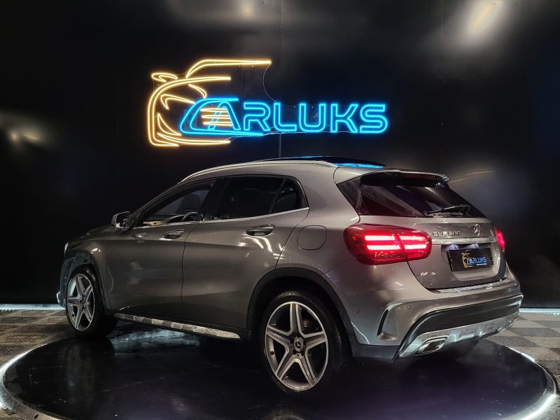 MERCEDES GLA 200 AMG TOIT OUVRANT / SIEGES CHAUFF / CARPLAY / CAMERA / ANGLES MORTS