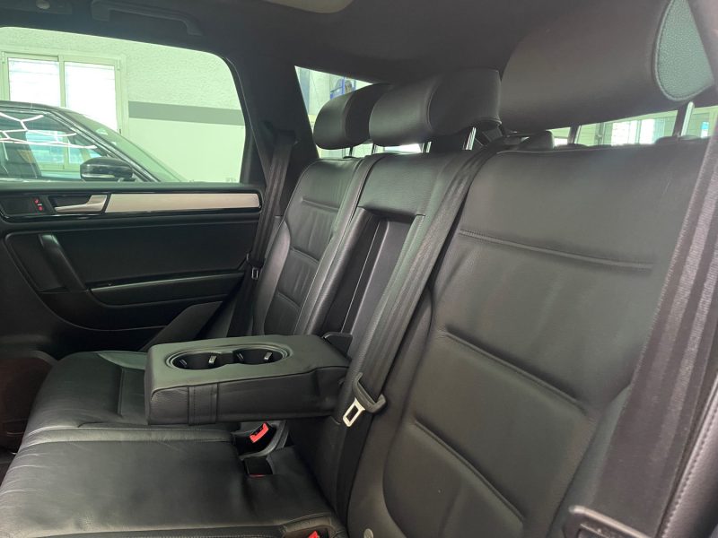 VOLKSWAGEN TOUAREG 2010