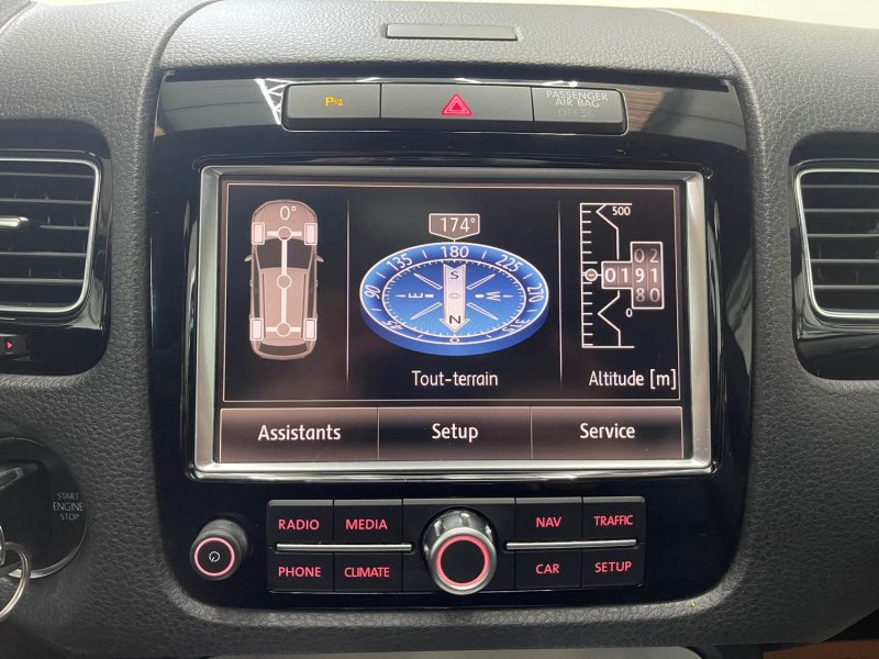 VOLKSWAGEN TOUAREG 2010