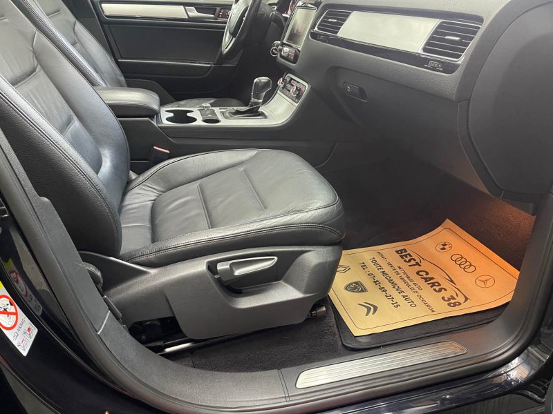 VOLKSWAGEN TOUAREG 2010