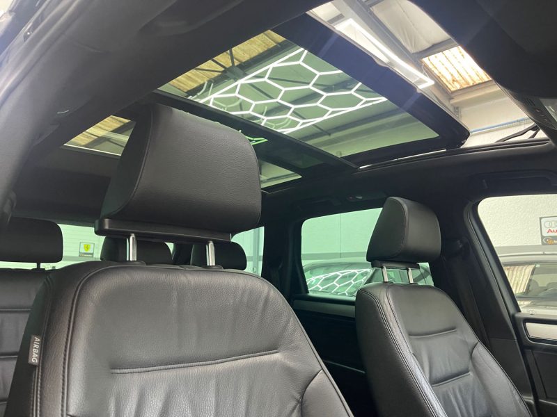 VOLKSWAGEN TOUAREG 2010