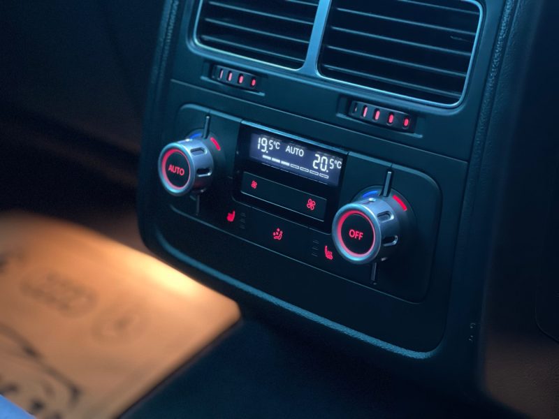 VOLKSWAGEN TOUAREG 2010