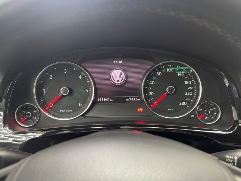 VOLKSWAGEN TOUAREG 2010