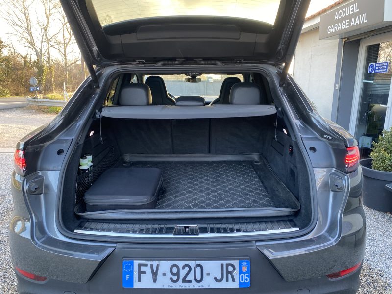 PORSCHE CAYENNE E-HYBRID 2020