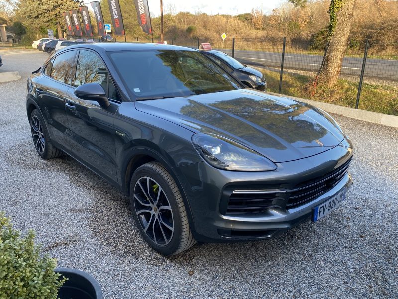 PORSCHE CAYENNE E-HYBRID 2020