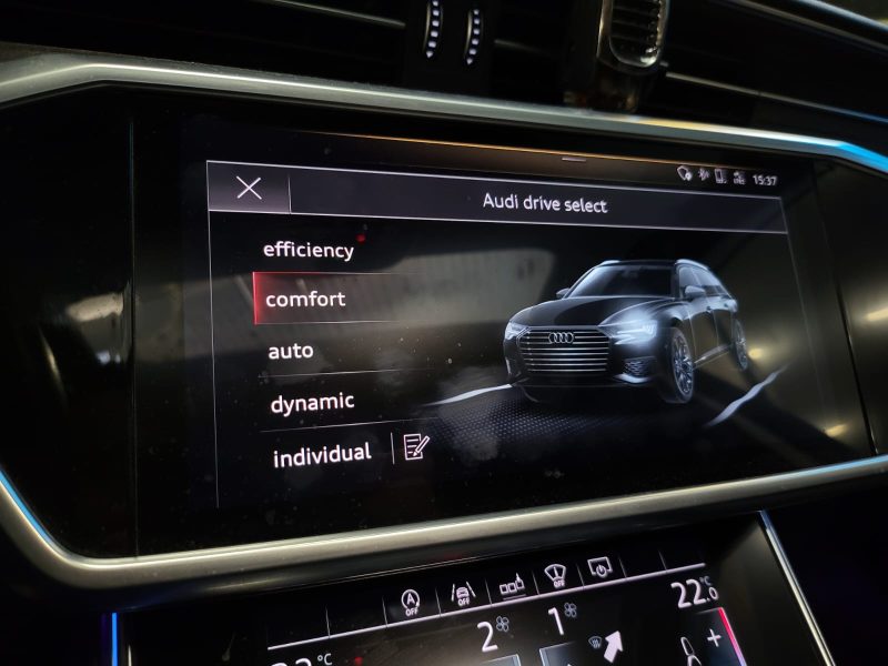 AUDI A6 AVANT 3.0 50 TDI AVUS EXTENDED V6 HYBRID QUATTRO 286CV/TOIT OUVRANT + TETE HAUTE + ATTELAGE/