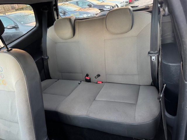 RENAULT TWINGO 2 2011