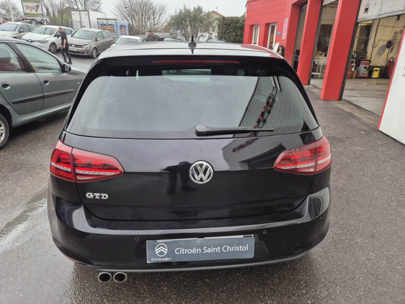 VOLKSWAGEN GOLF VII 2015