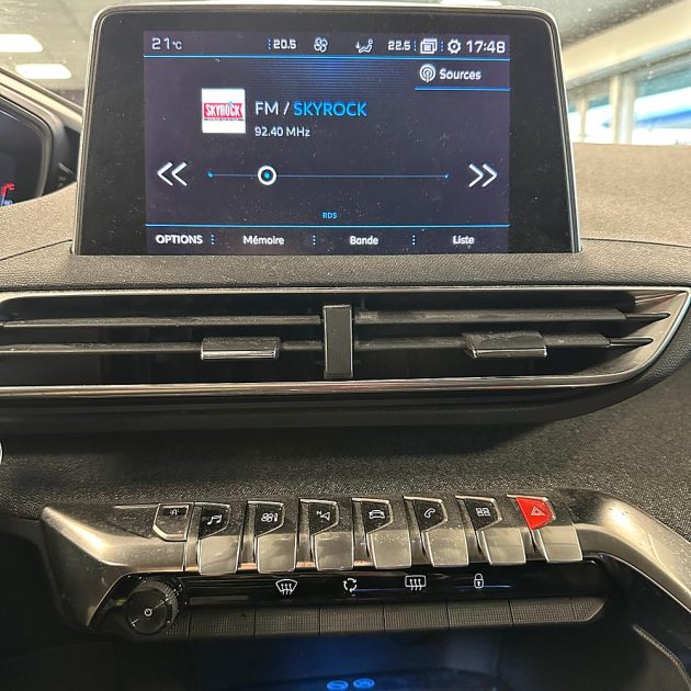 PEUGEOT 3008 1.5 BlueHdi 130 cv Allure Business Garantie 12 mois