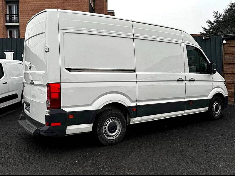VOLKSWAGEN CRAFTER 2022